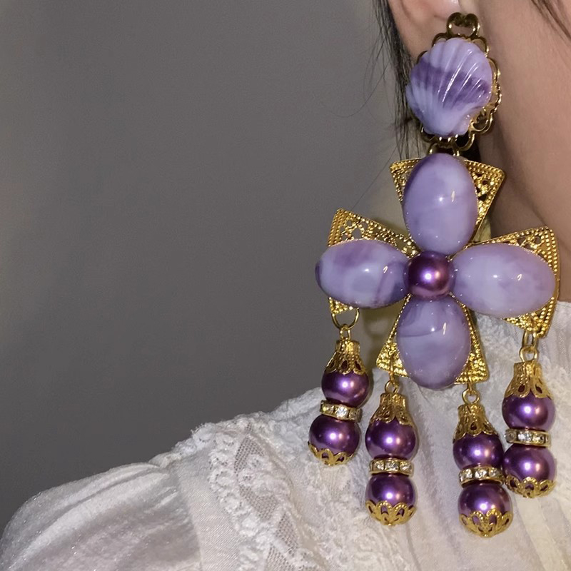 Ethnic Fashion Brands - Duże marki, przesadzony temperament, wyszukany wygląd,