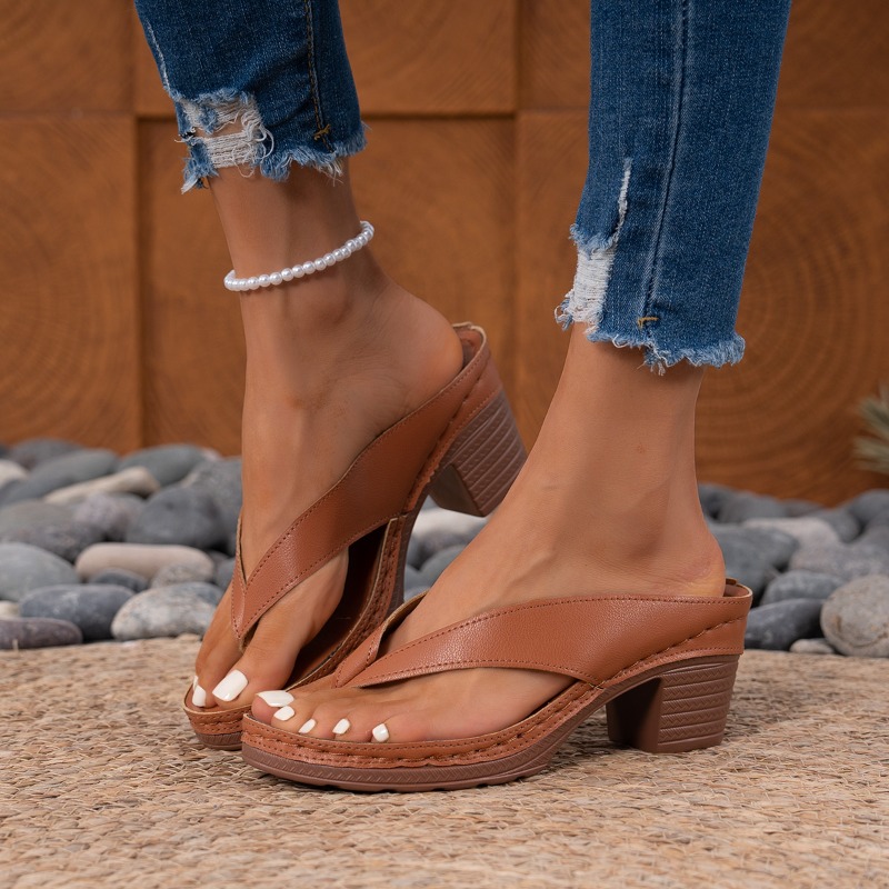 Modne damskie klapki na wysoki – Ethnic Modern Fashion recenzja i cena